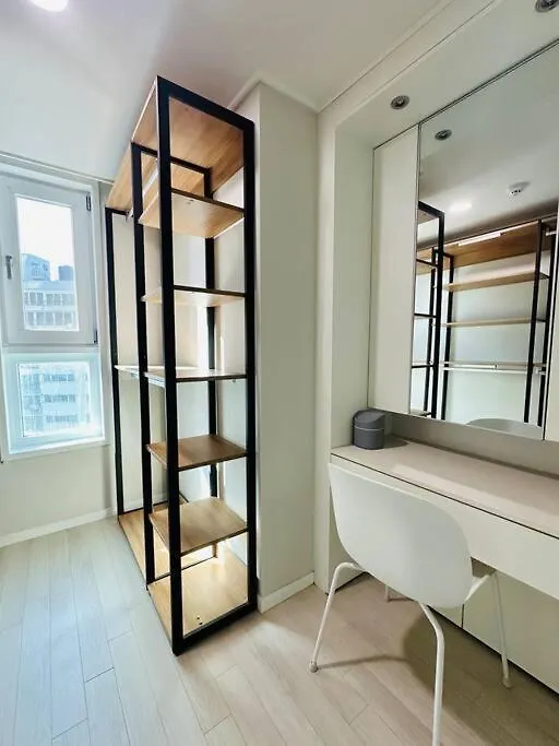 Jy House 3 Apartment Busan